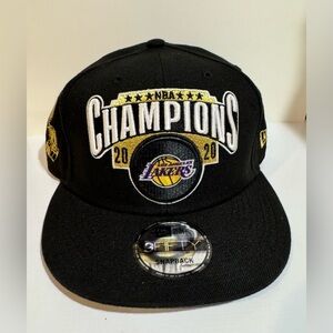 LA Lakers New Era 2020 NBA Finals Champions 9FIFTY Snapback Championship Cap Hat